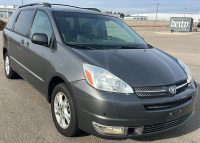 2005 TOYOTA SIENNA - AWD! - 8