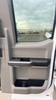 2016 FORD F-150 - 4X4 - 114K MILES! - 23