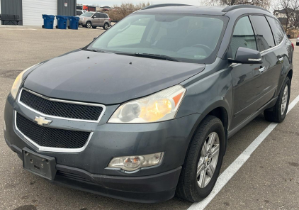 2011 CHEVROLET TRAVERSE - AWD!