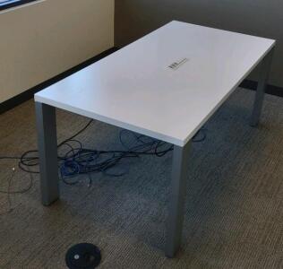 6'x 3'x 2&frac12;' (White) Conference Table