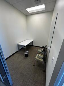 (1)5ftx30in Desk (1)4ftx4ft White Board (2)Chairs