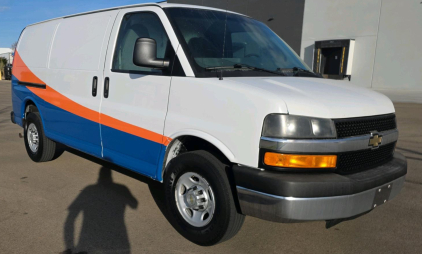2013 CHEVROLET EXPRESS - STORAGE SHELVES!