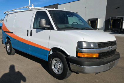 2016 CHEVROLET EXPRESS - STORAGE SHELVES!
