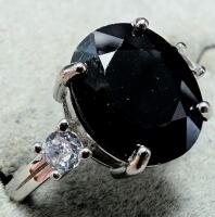 SILVER & SAPPHIRE RING, Size: 7.75 - 3