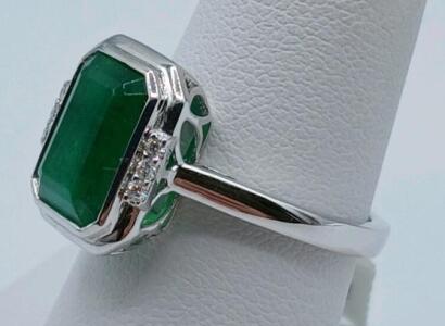 Platinum Emerald and Diamond Ring, 3.60 CTW Emerald, RN038279