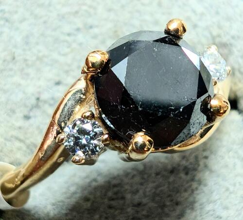 10K BLACK DIAMOND RING, Size 6.5