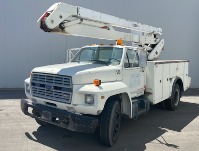 1985 Ford-F-600-Bucket -Strong Running-Bucket Lift Does Works - LOW MILES!