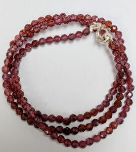 16" Silver Garnet Necklace