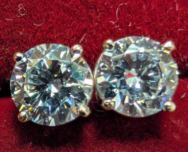 14K Lab Diamond Earrings