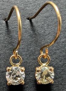 14K Natural Diamond Earring