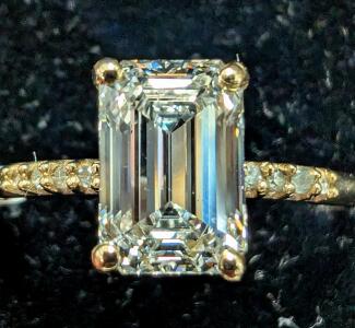 $2300, 10K, LAB DIAMOND (1.55+0.06ct) RING, appraised value $2300