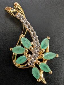 $200, SILVER GENUINE EMERALD (0.6ct) PENDANT, retail value $200