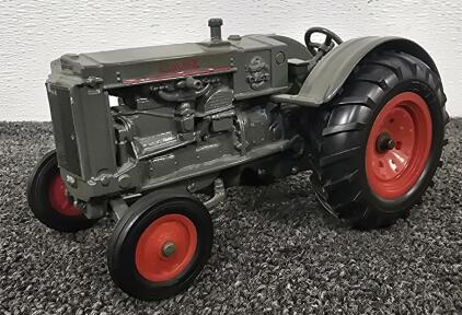 Case DC-3 Model Tractor, Die-Cast Metal, Ertl, Gray with Red Wheels