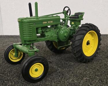 John Deere Model G Diecast Tractor, 1/16 Scale, Green & Yellow