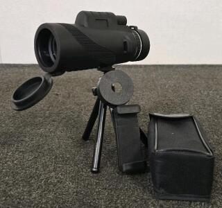 Small Spotting Scope With Tripod And Phone Attachment