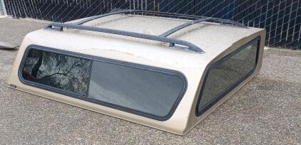 Tan Camper Shell With Hardware And Rear Light Connection 81"L x70"W x22"T