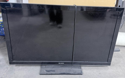 Sony KDL-46BX450 46" LCD TV, Full HD 1080p, HDMI & USB Ports