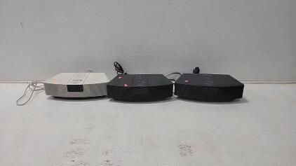 (3) Bose Radios