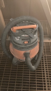 Rigid shop vacuum