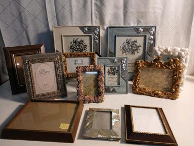 (12) Assorted Picture Frames -(3"x5"-8"x10")