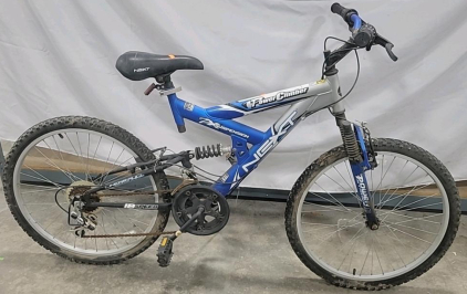 24" Next Mtn Bike Blue/Silver