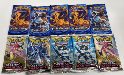 10 Pok&eacute;mon Evolutions And Astral Radiance Booster Packs (Replicas)