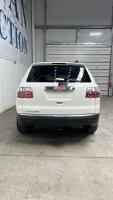 2008 GMC ACADIA - - 4