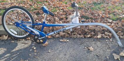 (1) 20" TREK Mountain Train Trail A Bike, Blue / Silver