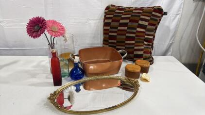 Assorted Home Decore Items