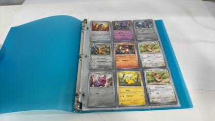 HUGE Binder Of 160+ Pok&eacute;mon Cards W/ Tons Of Halo&rsquo;s And Rare&rsquo;s