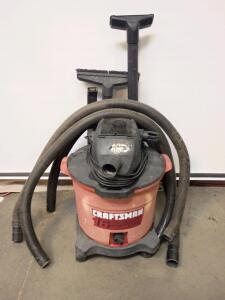 Craftsman 16-gallon Wet/Dry Vacuum Cleaner. With 3 Extra Hoses, And 3 Attachments