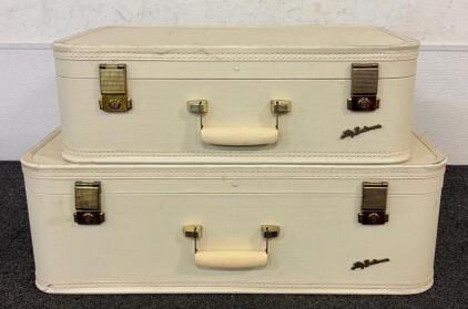 (2) Hardshell Lady Baltimore Starline Suitcases In 2 Different Sizes