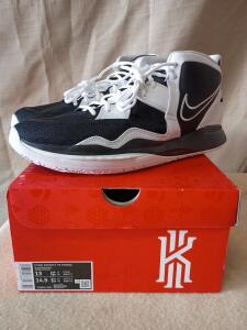 New NIKE Kyrie Infinity TB Promo Basketball Shoe Black/White SZ 13