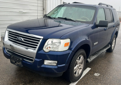 2008 FORD EXPLORER - 122K MILES - 4X4!