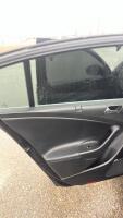 2006 VOLKSWAGEN PASSAT - NEW BATTERY - 13