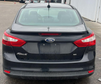 2013 FORD FOCUS - 106K MILES! - 4