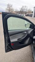 2013 FORD FOCUS - 106K MILES! - 9