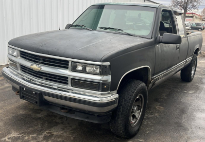 1995 CHEVROLET C/K 1500 - 4X4!
