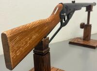 Daisy Heddon Model 102 BB Gun, Lever Action, .177 Caliber, Wood Stock - 2