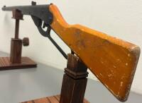 Daisy 105B BB Gun, 4.5mm Caliber, Lever-Action, Made in China - 5
