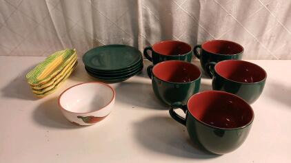 (4) Vintage Cardinal Pottery Of Japan Corn On The Cob Dish (10) Jumbo Coffee Cup And Saucer Set (1) Vintage Cardinal Hot And Spicy Bowl