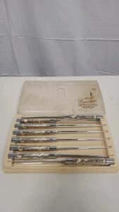 Vintage Carvel Hall Fine Cutlery Briddell Set 8 Steak Knives Original Case Sleeves