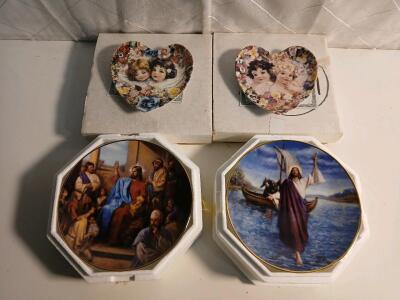 (4) Vintage Collectable Plates