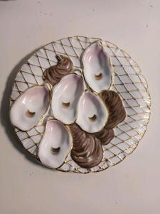 Antique Davis Collamore Oyster Plate