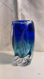 Vintage Checoslovaquia Green And Blue Glass Vase -7"