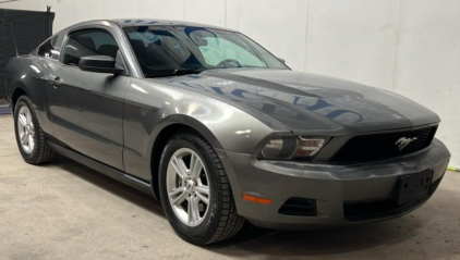 2011 FORD MUSTANG - 126K MILES!