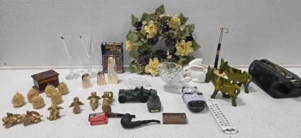 (1) Godinger Shannon Crystal Gravy Boat (1) Royal Crystal Rock (RCR) Italian Lead Crystal Leaf-shaped Trinket Dish (1) Vintage Gold Toned Calla Lily Bud Vase (1) Set Cala Lily Salt and Pepper Shakers (1) Pair of Cristal d'Arques Millennium 2000 Crystal Ch