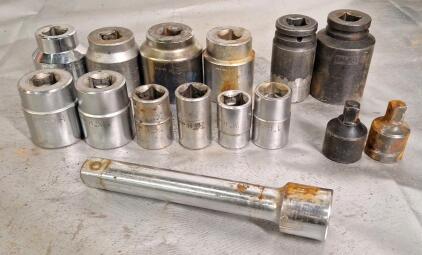 (1) 3/4" Extension, (2) 3/4" To 3/8" Adapters & (12) Assorted 3/4" Sockets