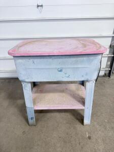 20 Gallon Parts Washer, Serial No. 014128, Pink and Blue