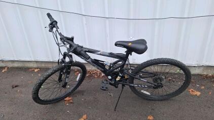 (1) 24" Havoc fs - Black- 21-Speed Mountain Bike